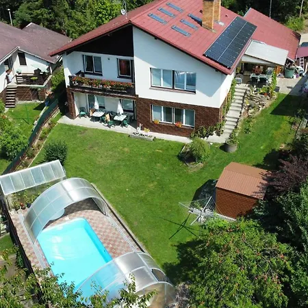 U Rybnika 아파트 *